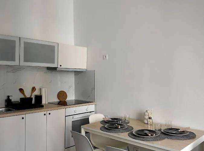 アパート Dolce House *