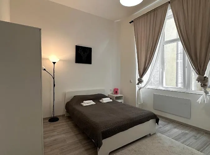 Dolce House アパート